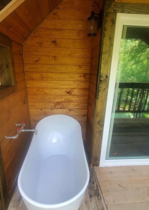 Waterfront Treehouse In A Magical Forest Waller Exterior photo